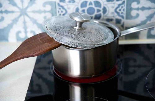 Studio chic avec terrasse, lumineux et calme 1 - Photo 5