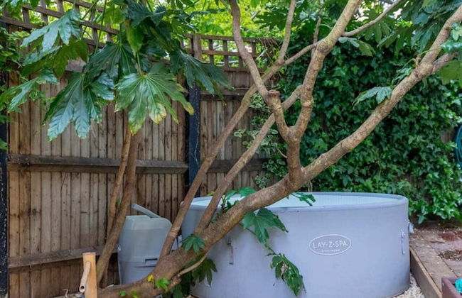 Chic 1BD Maisonette W/hot Tub, King's Cross! - Foto 45