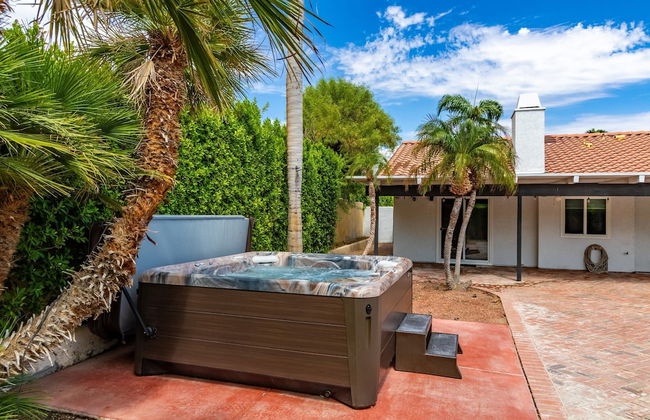 Catalina by Avantstay Fully Remodeled Palm Springs Haven Pool Permit 3432 - Foto 25