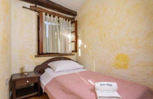 Villa Denis Village in Central Istria for 28 people pet friendly complex of 4 stone houses - Photo 37