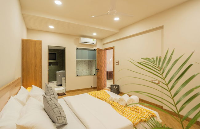 ELIVAAS Kamerios Maris 1 BHK Jacuzzi - Photo 5