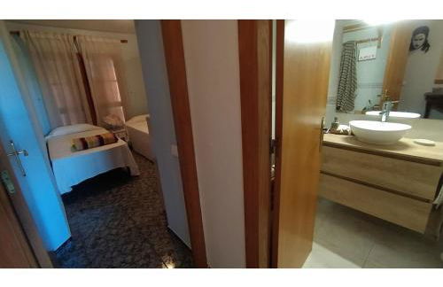 Casa pareada con piscina en la Costa Dorada - Foto 14