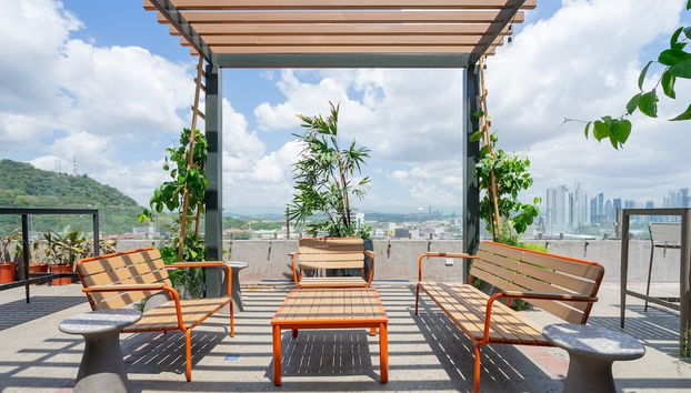 Cozy 1BR With Balcony in Santa Ana - Photo 4, Chambre