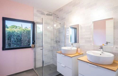 Les Muriers - Stunning wooden modern house - Photo 19