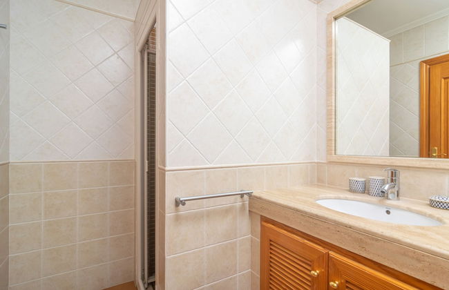 Paradise 88 in Son Ferrer - Foto 34