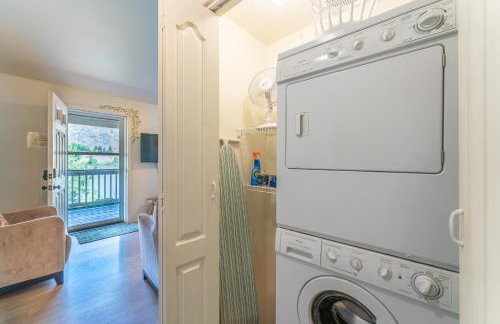 Wapato Lake Waterfront Retreat - Photo 31