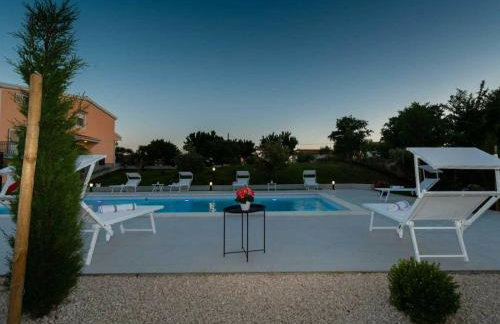 Luxury Villa Maria with large pool - Foto 22