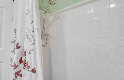 Waterfront Palmetto Home with Private Pool and Dock! - Foto 22