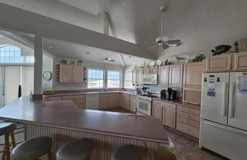 Single Family, Ocean Block, Wifi, Washer And Dryer, Second 2Nd Home From The Ocean! 2Nd From Ocean Contemporary Ship Bottom Home 14010 - Photo 20