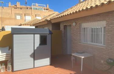 Ático dúplex 2 linea de playa en La Antilla - Foto 4