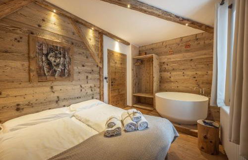 Alla Regia Wellness, con sauna e vasca idromassaggio - Photo 1