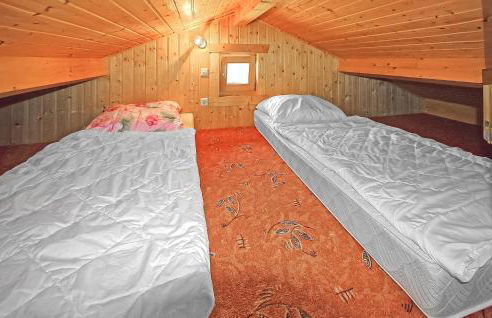 Schmuckes Holzhaus Im Grünen - Foto 7