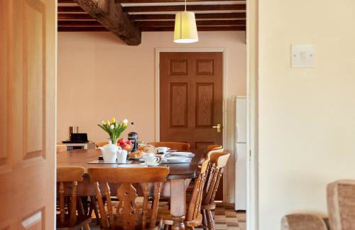 Finest Retreats - Meadow View - Photo 7