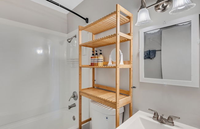 3 Blocks to Notre Dame 2 Bedroom 1 Bath Home 815 - Foto 12