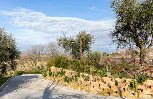 Amazing Home In Morrovalle With Wifi - Foto 8