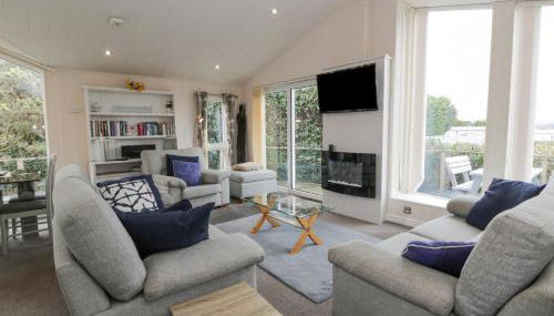 Oyster Bay Lodge - Photo 3