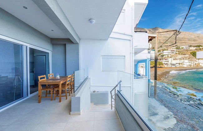 Relaxed Seaside Living, Tris Ekklisies - Sleeps 4 - Foto 18