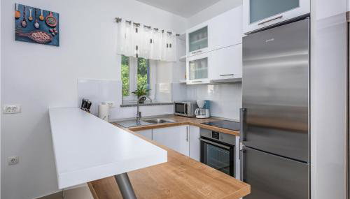 3 Bedroom Amazing Home In Plomin - Foto 4