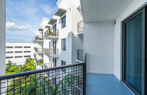 Tranquil 1 Bed Escape in Doral With Free Parking - Foto 22