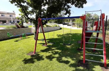 Villa Aurelia near Labin for 9 persons with heated 60 m2 pool, wellness & kids playground - Foto 5