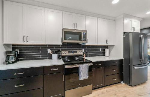 Spacious 5BR Family Home Near ISU & Attractions - Foto 10