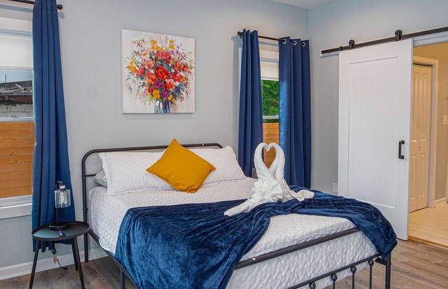 Trendy Historical Home Near Downtown Attractions - Foto 20