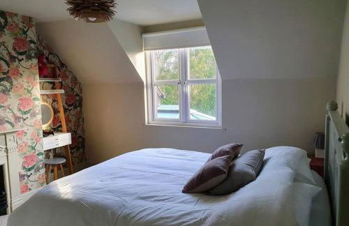 Peacock cottage- Two bedroom country cottage. - Photo 17