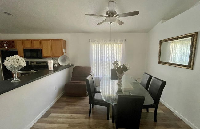 Grand Luxury 4BD Pool Home Disney Universal - Foto 3