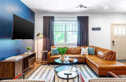 Waverly by Avantstay Nashville-inspired Townhome w/ Luxury Kitchen, Pool Table - Foto 13