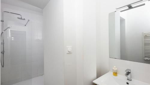 Le Camfrout - Photo 2