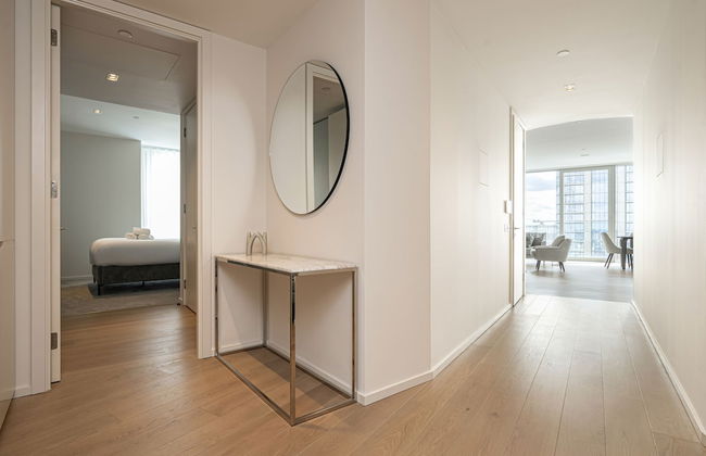 Stunning Three-bedroom Apartment on the River - Foto 20