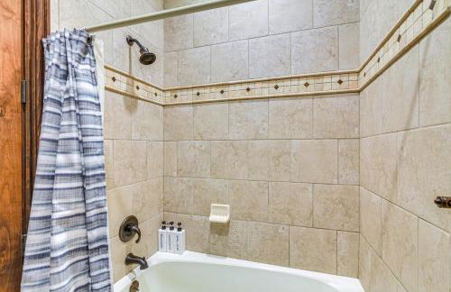 Beachfront Group Getaway on Bolivar Peninsula - Foto 22