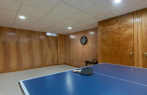 Gorgeous Home with Game Room Dog Welcome - Foto 24