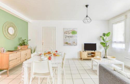 Cosy T2 à 100m de la Gare, parking gratuit, WiFi Fibre pour 4 personnes - Foto 17