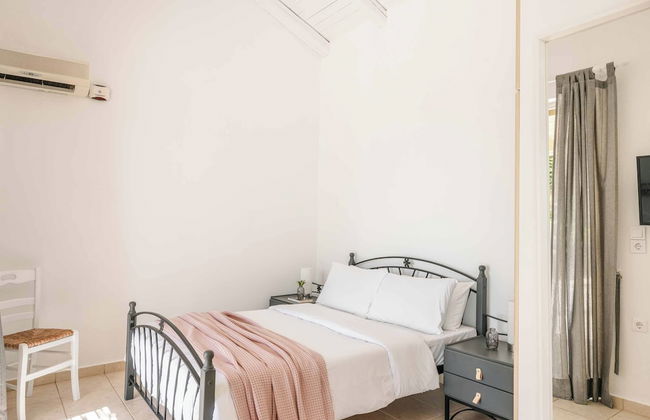 Caretta Beach Villa - Photo 14