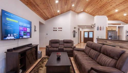 Hillside Hideaway - game rm - master spa - Luxury - Foto 5