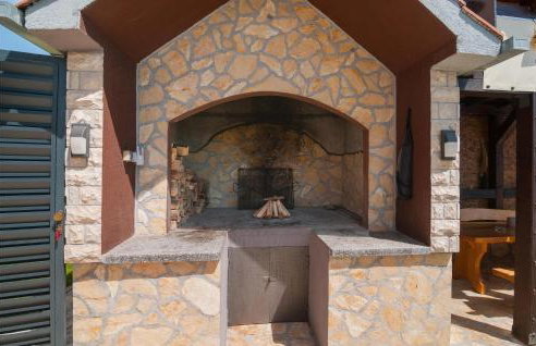 Beautiful Home In Hrvace With Wifi - Foto 30