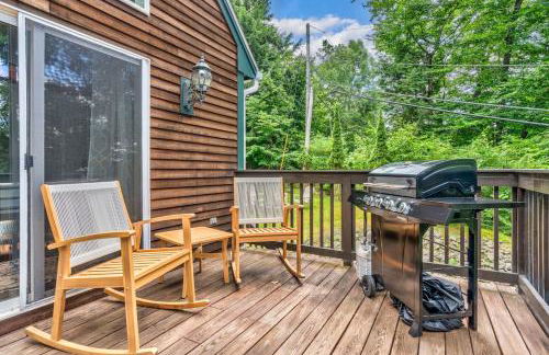 Waterfront Access with Kayaks Private Deck and a Firepit - Photo 66