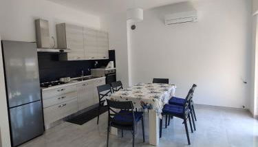 The Blue House - Parking Space Included - Foto 4