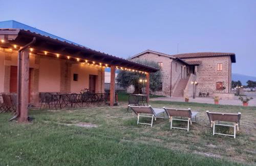 Alba su Assisi - Foto 1