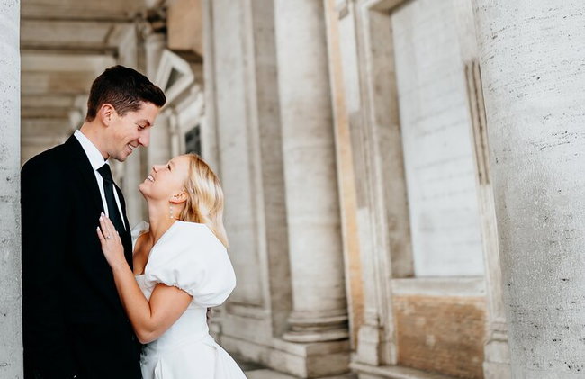 Wedding Honeymoon Photoshoot in Rome - Photo 22