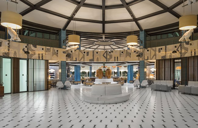 Ocean Riviera Paradise All Inclusive - Photo 2