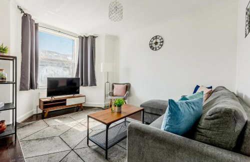 Cosy flat with free parking near London hotspots - Foto 1