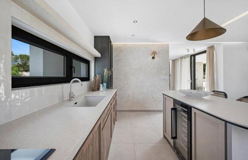 4 Bedroom Gorgeous Home In Bilice - Foto 8