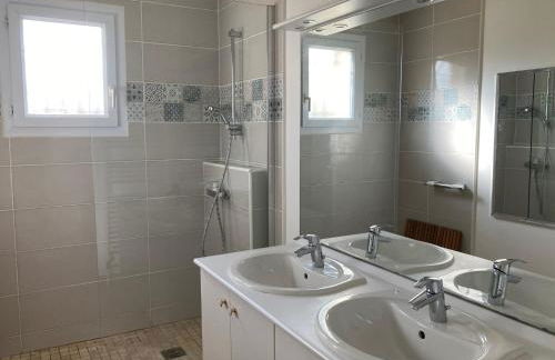 Belle maison sur la Voie Verte, Mâcon-Cluny, 6 personnes - Foto 7