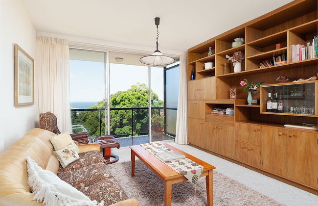 Bondi Apt for 4 Panoramic Ocean - Photo 7