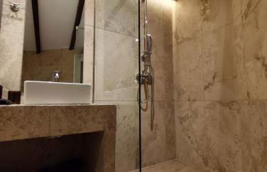 Meteora Gold and Glass Loft - Foto 7