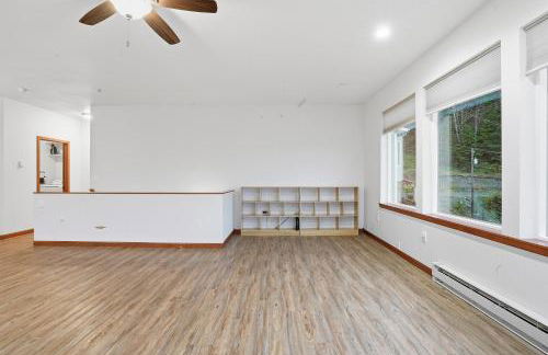 Cozy 3BR Alaska Retreat with Private Sauna home - Foto 13