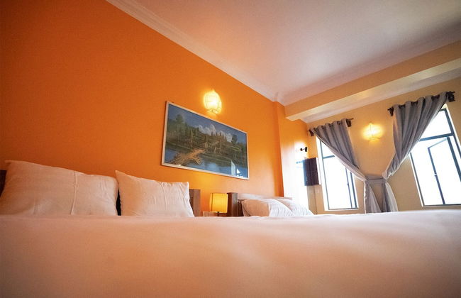 Daun Penh Palace Boutique - Photo 19