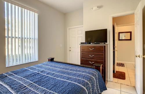 Charming & Cozy Getaway! Lazy River! - Foto 12